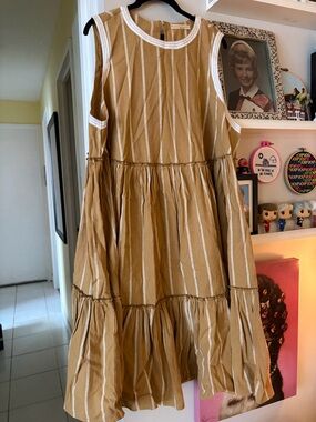eshakti Mustard Stripe Sleeveless Maxi Dress U1